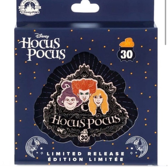 NEW Hocus Pocus 30th Anniversary Jumbo Pin 3” Limited Release DISNEY - Picture 2 of 2